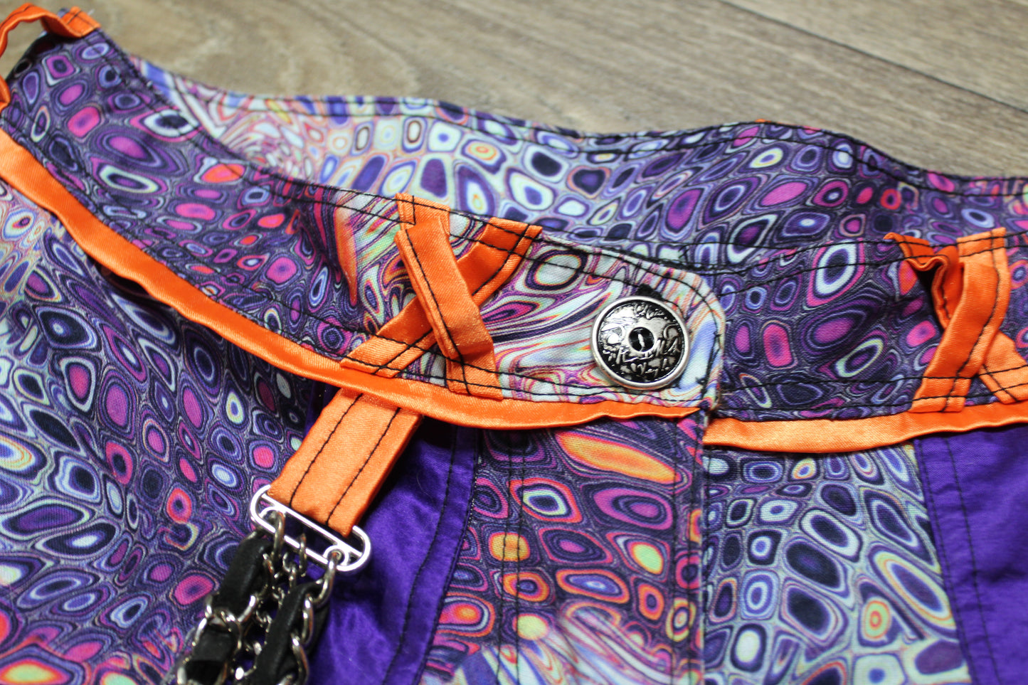 Lysergic Lightning Cargo Shorts (Size Small)